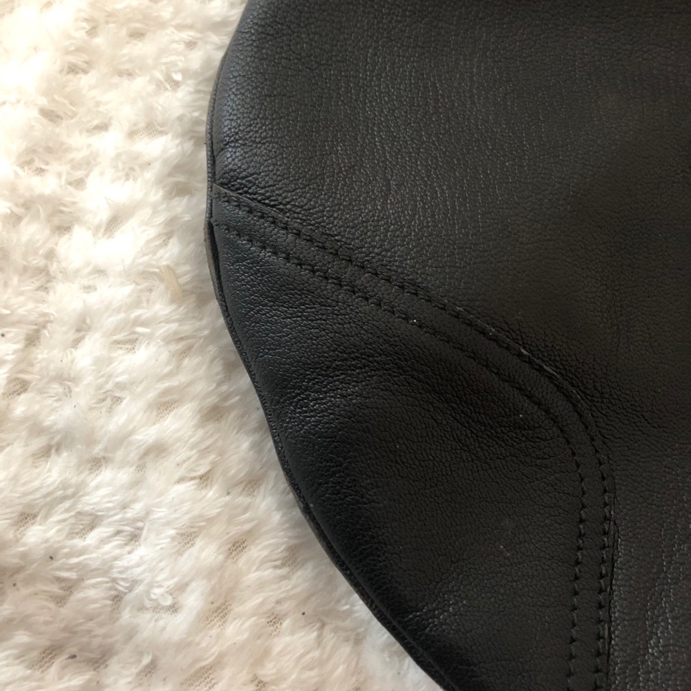 Authentic Gucci Black Leather Princy Hobo Bag - Picture 12 of 14